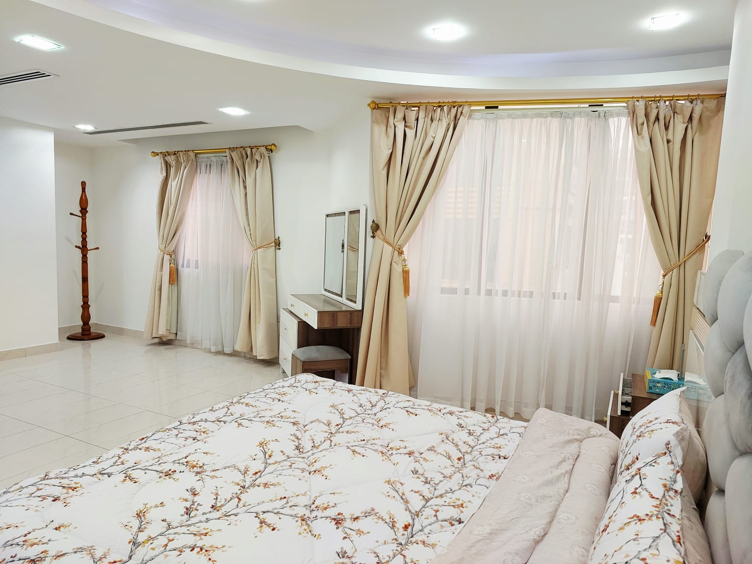 Property image4